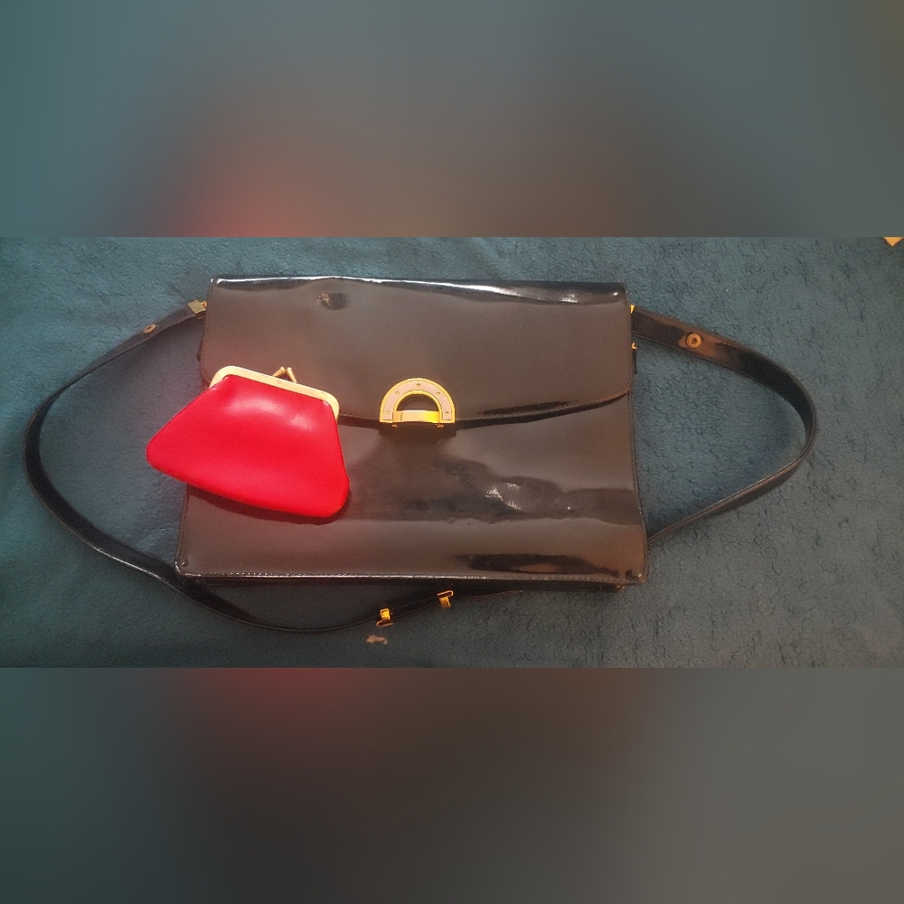 Vintage Black and red bag with matching red coin purse